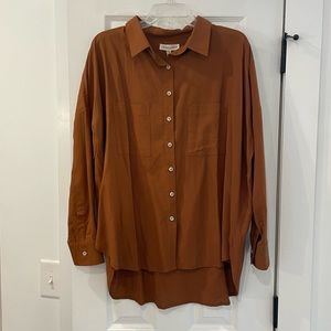 NWT Tradlands Oversized Button-up